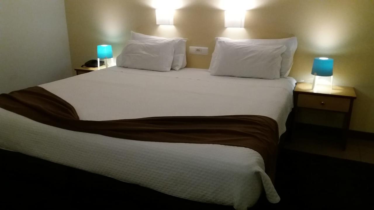 Estoril 7 Aparthotel Kültér fotó