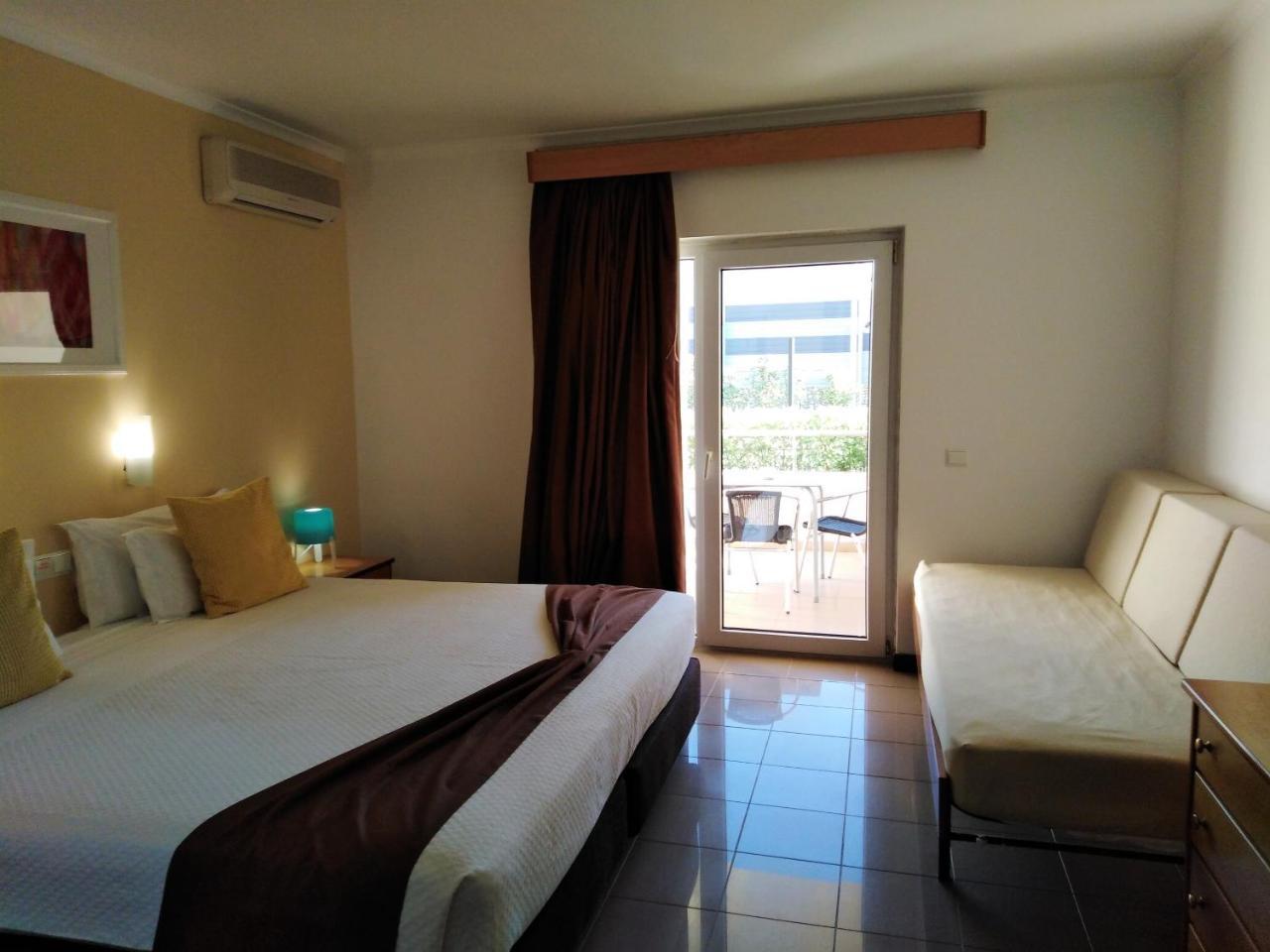 Estoril 7 Aparthotel Kültér fotó